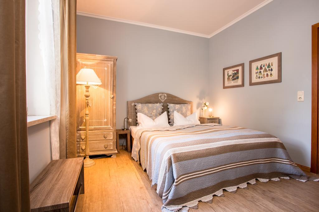 Up Hus Hotel Neuruppin Room photo